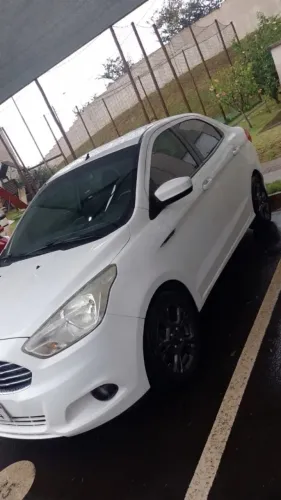 Ford KA+ Sedan 1.5 SEL 16V Flex 4P 2015