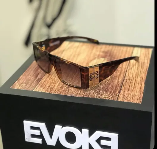 Evoke bomber 