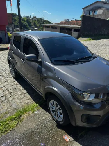 Fiat Mobi Like 1.0 Fire Flex 5P. 2022