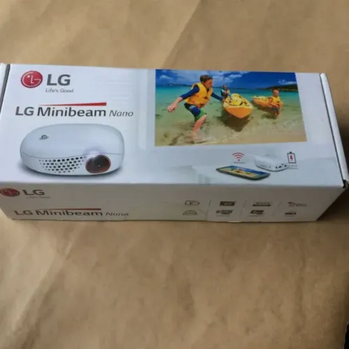 Projetor LG Minibeam nano modelo PV 150G