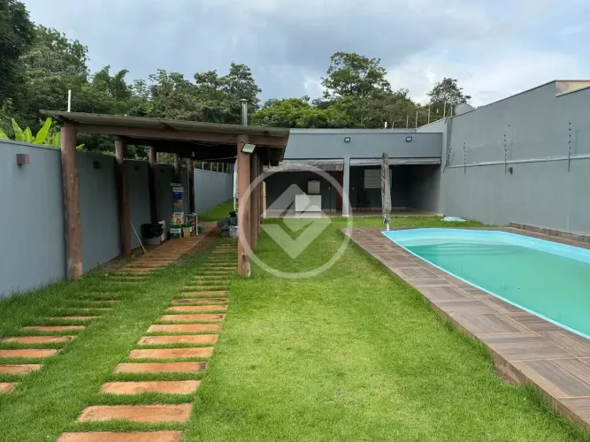 Casa com Piscina na Chapada dos Guimarães Aldeia Velha codigo: 344825