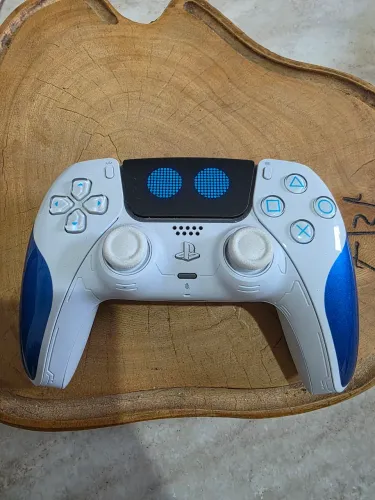 Dualsense Astrobot 1ª Edição