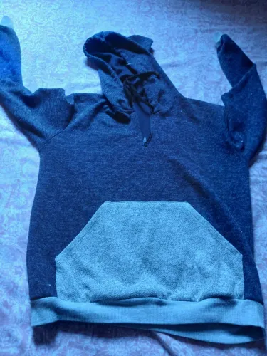 Lote de roupa infantil e adultos
