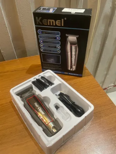 Vende máquina de acabamento kemei (lacrada)