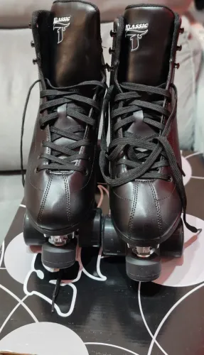 ? PATINS TRAXART QUAD - 41 + CAPACETE+JOELHEIRA+COTOVELEIRA+PPROTETOR DE MÃO (TRAXART)?