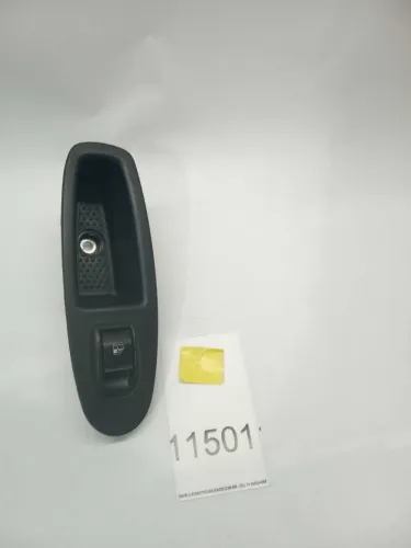 Moldura Vidro Traseira Direita Fiat Punto T Jet 2013
