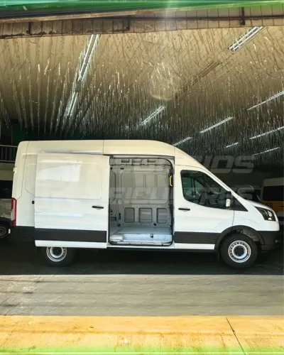Ford Transit FURGÃO 2.0 MEDIO TURBO AUT. 2026