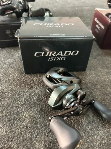 Carreyilha Shimano Curado 151 Mgl Xg