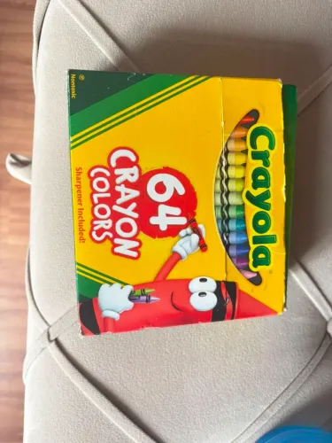 Caixa de giz de cera Crayola 64 cores