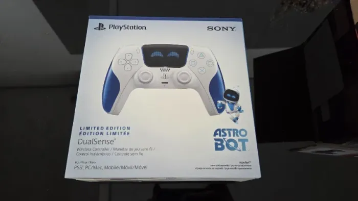 Dualsense Astro Bot Joyful