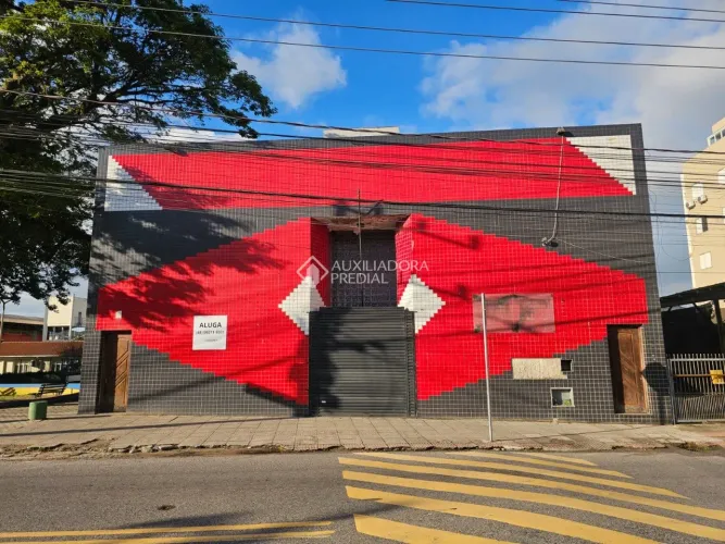 Pavilhão à venda localizado na Rua Prefeito Dib Cherem