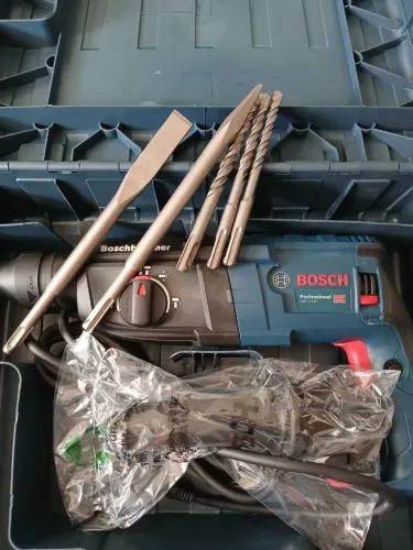 Martelete Bosch 820W 220V NOVOS FAÇO ENTREGAS