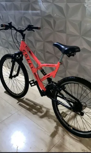 Bicicleta aro 26 semi nova 6 mês de uso