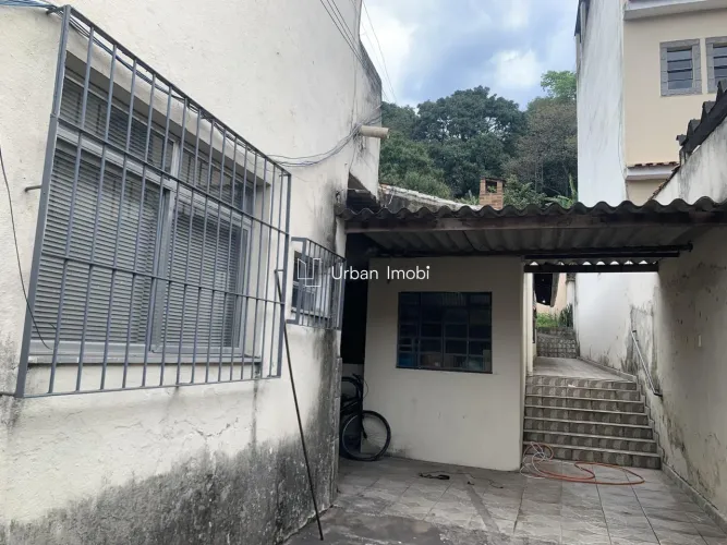 Imóvel com 3 Casas, Kitnet e Loja à Venda no Retiro VR