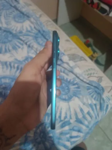 Moto G77