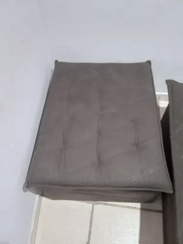 Vendo um excelente estofado retrátil 2.50 por 110 apenas 1 ano de uso 
