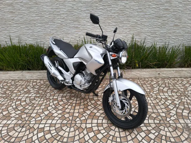 Fazer 250 2010 - Estudo Trocas 