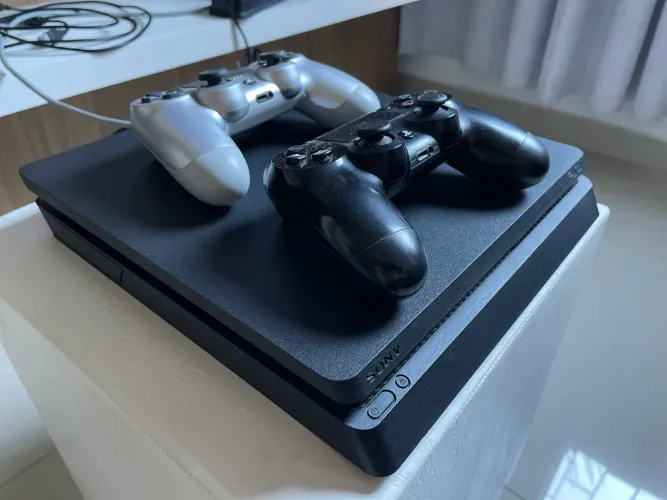Vendo PS4