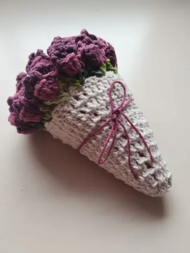 Sousplast Violet Vibes em Crochê