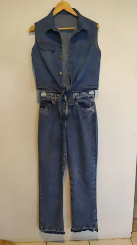 Calça jeans feminina Tam 36 e blusa jeans Tam M 
