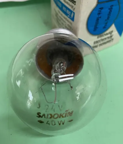 Lâmpada Bolinha - Incandescente - 24 Volts