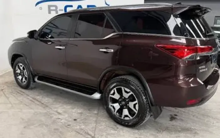 Toyota Hilux SW4 SRX 4X4 2.8 TDI 16V Dies. Aut. 2020