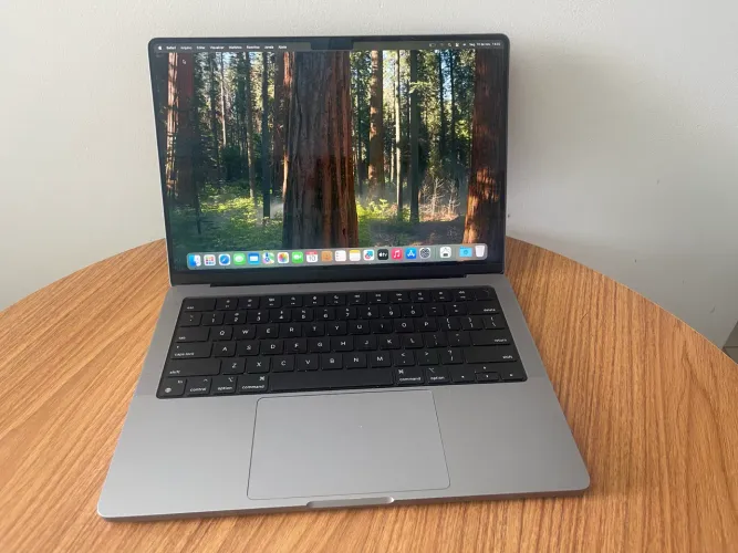 Macbook Pro M1Pro 16Gb Ram 512Gb SSD