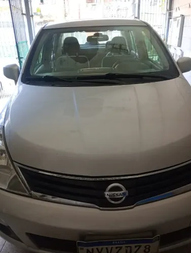 Vendo/Troco Nissan Tiida Sedan 1.8 2012