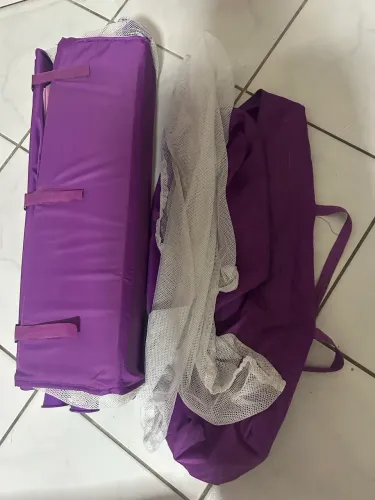 Vendo cercadinho de bebê 