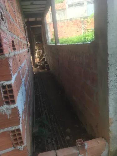 Vende se casa 