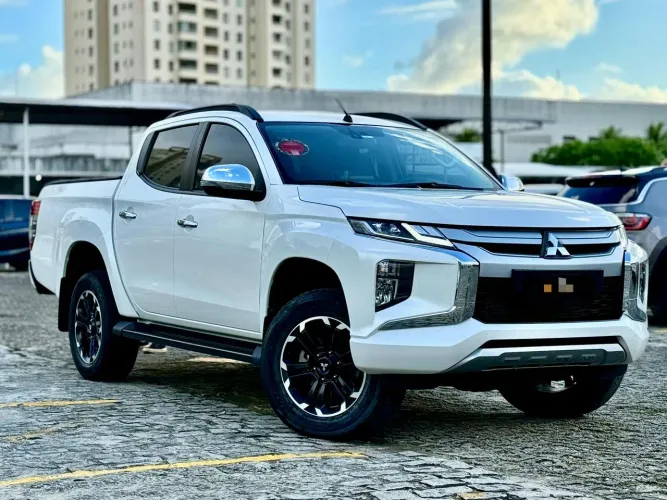 Mitsubishi L200 Triton Sport HPE 2.4 CD Diesel Aut. 2023