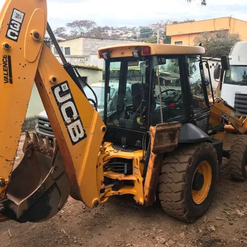 Restroscavadeira 2019