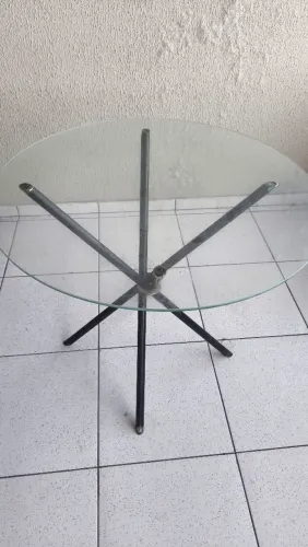 Mesa de vidro 