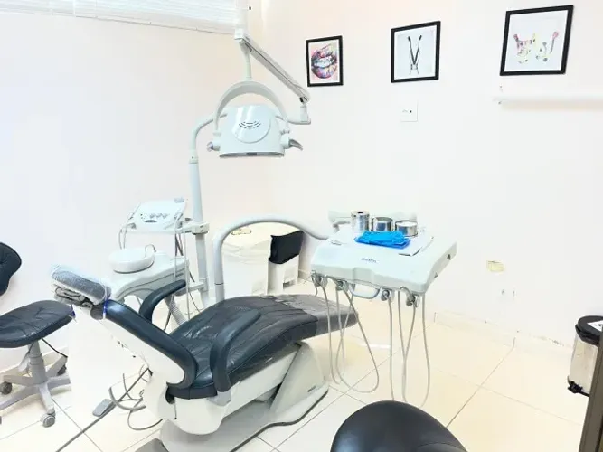 Vendo sociedade em Clinica Odontológica em Cascavel