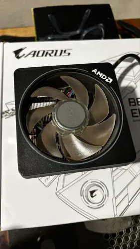 Air cooler wraith prism 
