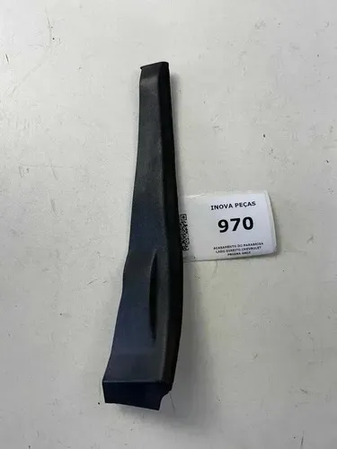 Acabamento Do Parabrisa Lado Direito Chevrolet Prisma Onix