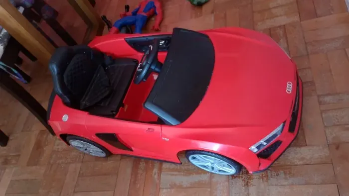 Carrinho Elétrico