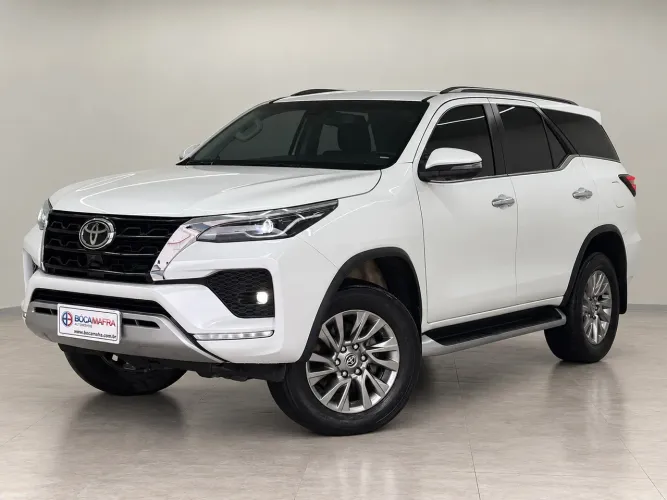 Toyota Hilux SW4 4X4 2.8 Diesel 2024