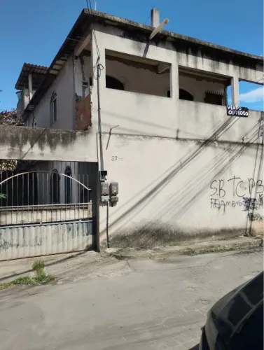 CASA A VENDA EM VILA VELHA