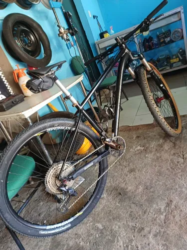 Bike aro 29 cannondale tamanho 17 Top
