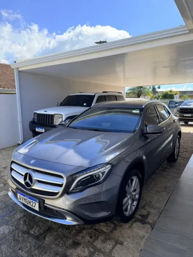 Mercedes-Benz GLA 200 Adv. 1.6/1.6 TB 16V Flex Aut. 2016