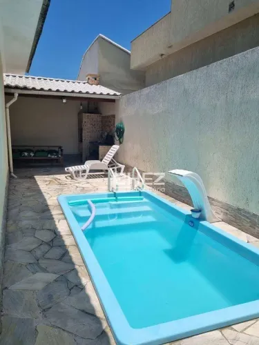 Casa Linear Espetacular à Venda no Condomínio dos Pássaros Piscina, Área Gourmet e Garage