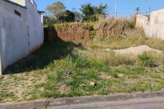 Terreno 150m² à venda no Jardim Paraná em Registro