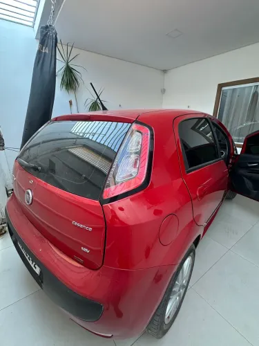 Fiat Punto Essence 1.6 Flex 16V 5P 2013