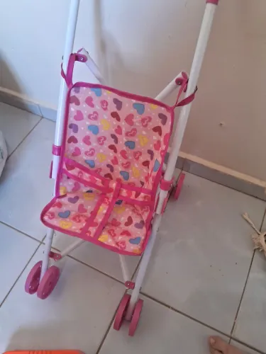 Carrinho de boneca