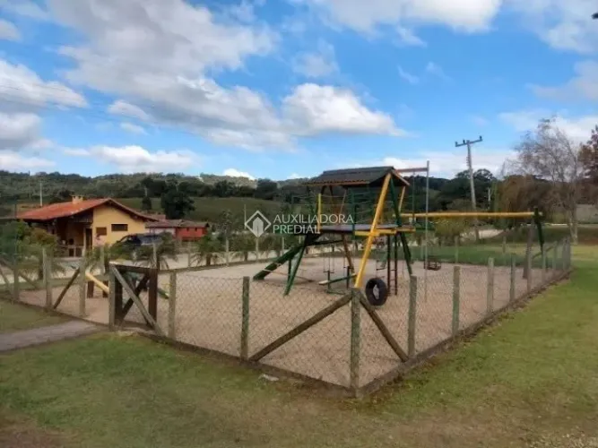 Ótima oportunidade: Fazenda à venda em Rio Bonito com 11.511 m² de área!
