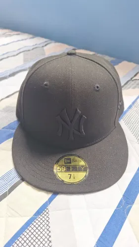 Boné New Era Preto 7 1/4