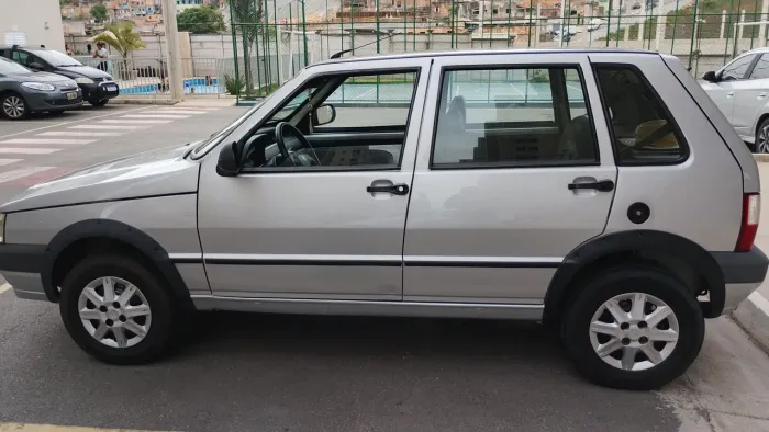 Fiat Uno Mille 1.0 Fire/ F.flex/ Economy 4P 2012