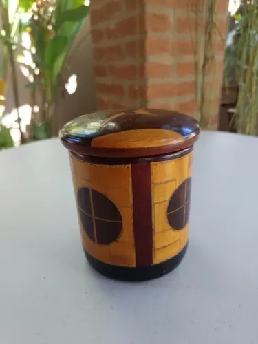 Pote Organizador Artesanal em Madeira Marchetada com Tampa