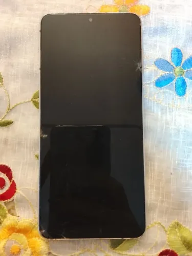 Vendo S21 Samsung FE , usado , apenas aproveitar as peças